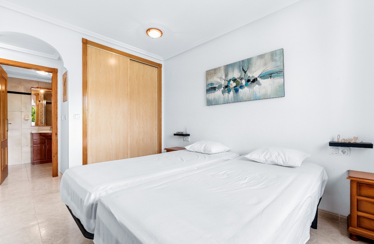 Reventa - Apartamento / piso - Orihuela Costa - Playa Flamenca