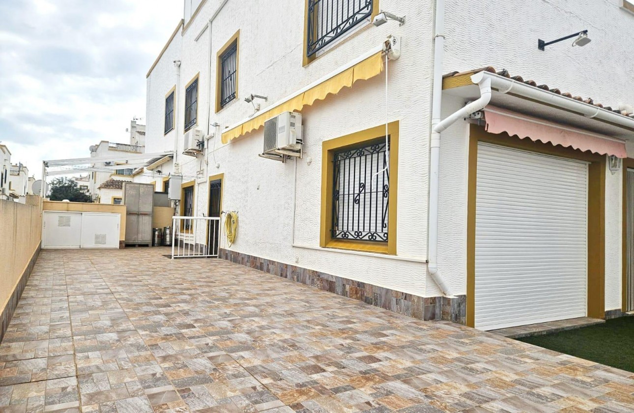 Revente - Villa - Orihuela Costa - Dream Hills