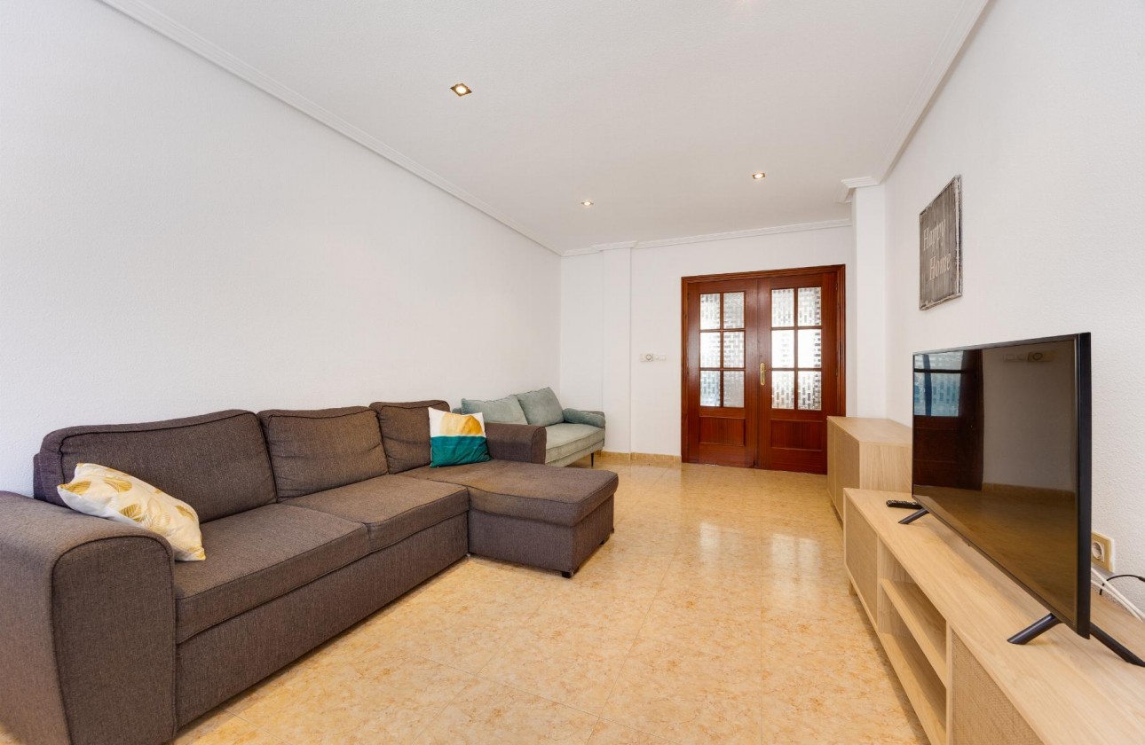 Reventa - Apartamento / piso - San Miguel de Salinas