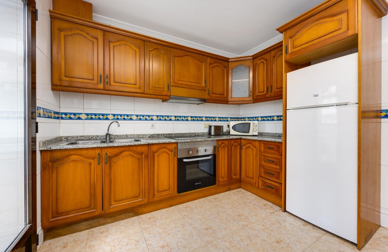 Reventa - Apartamento / piso - San Miguel de Salinas