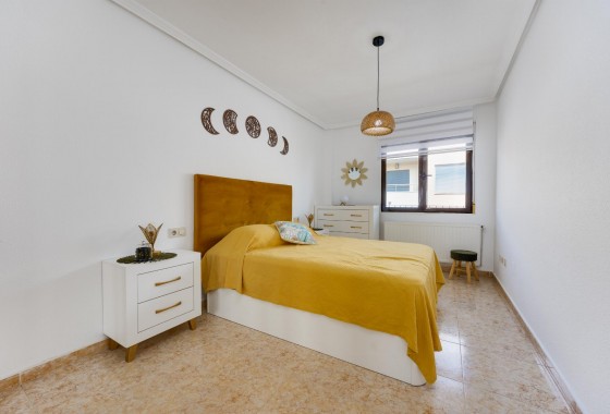 Reventa - Apartamento / piso - San Miguel de Salinas