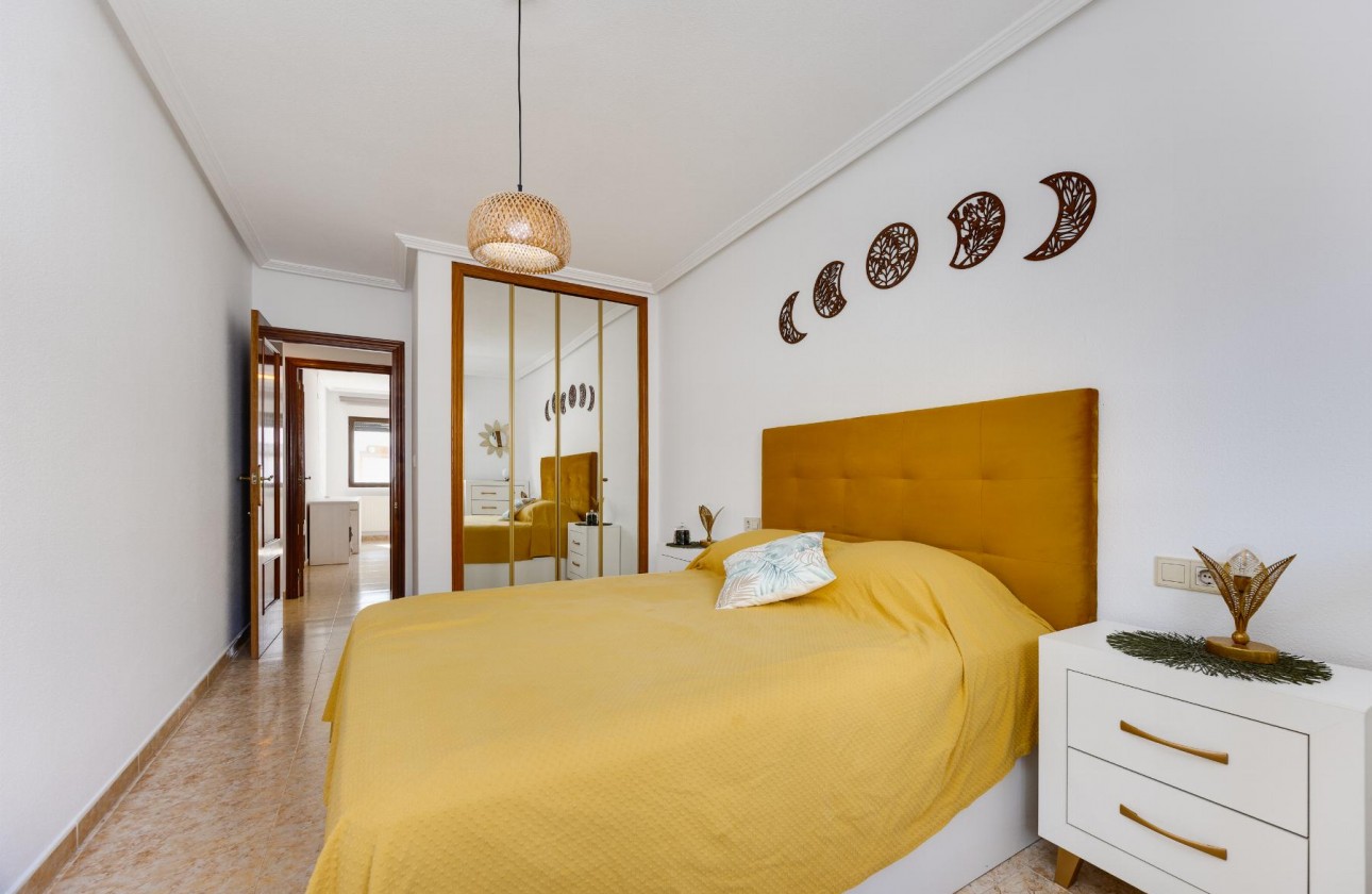 Reventa - Apartamento / piso - San Miguel de Salinas