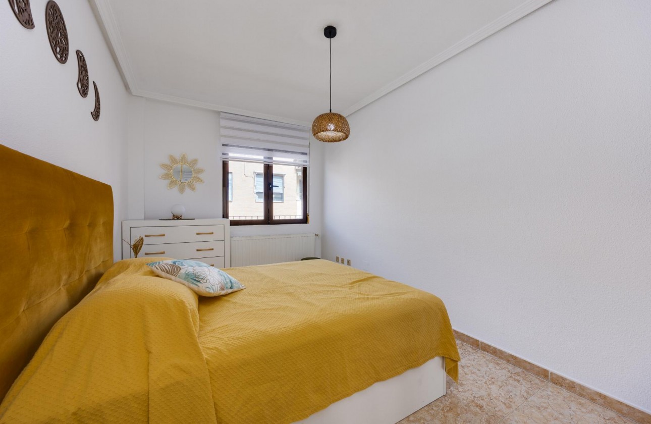 Reventa - Apartamento / piso - San Miguel de Salinas