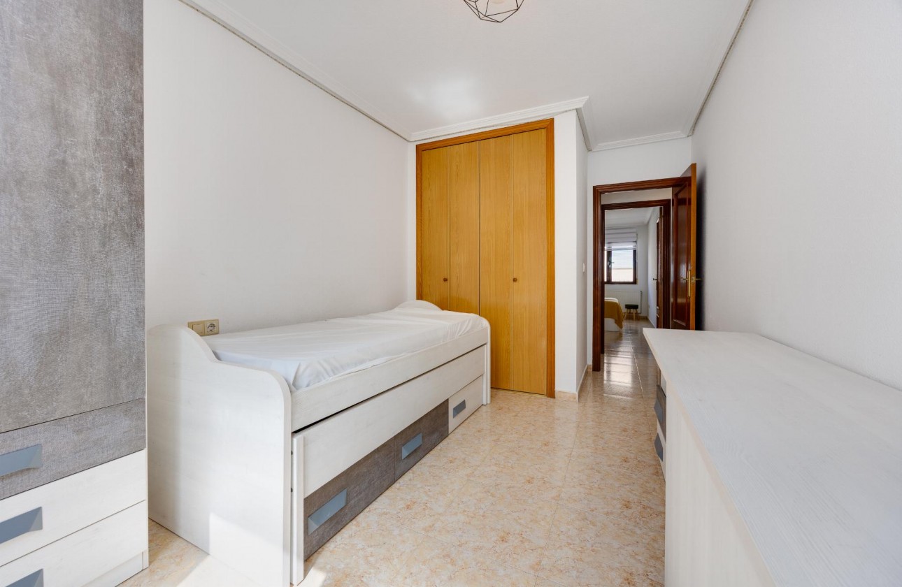 Reventa - Apartamento / piso - San Miguel de Salinas