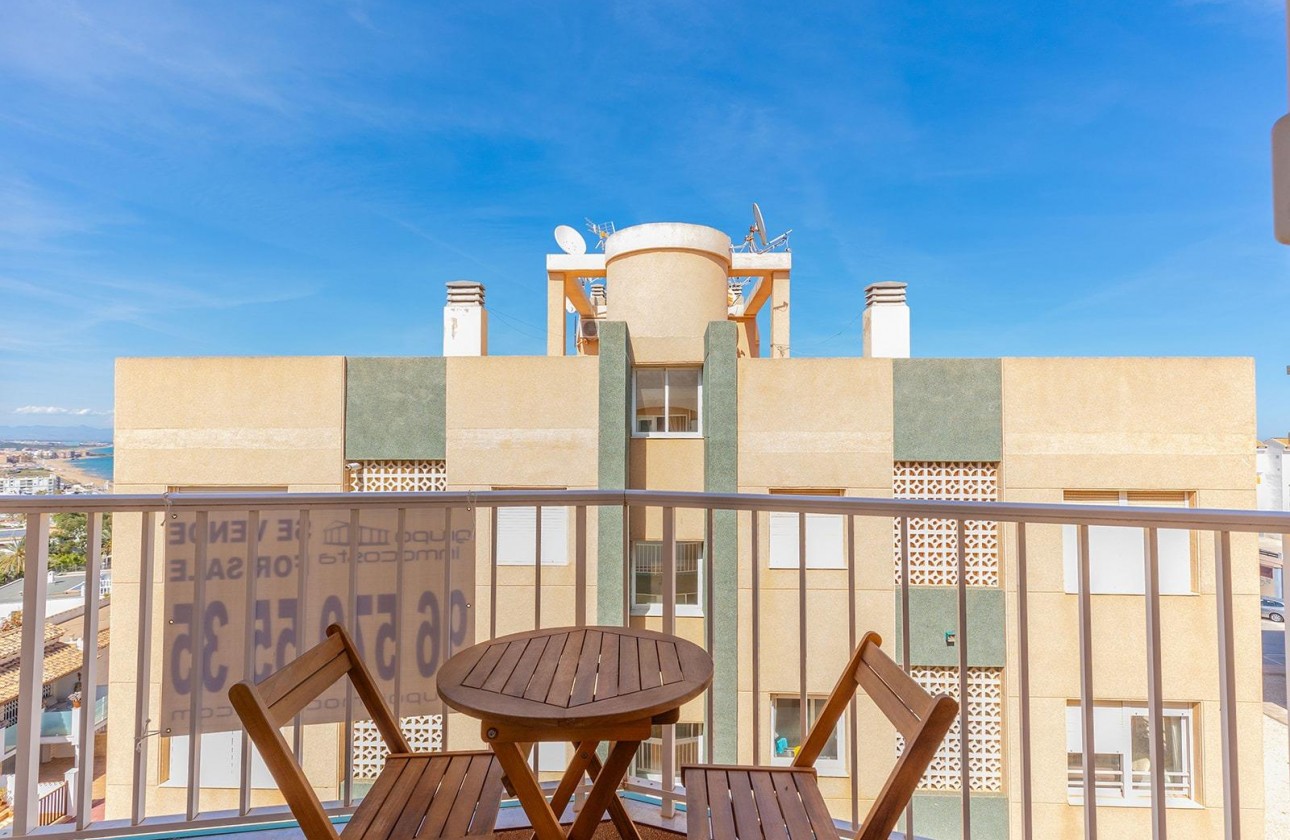 Resale - Apartment / flat - Torrevieja - Cabo cervera