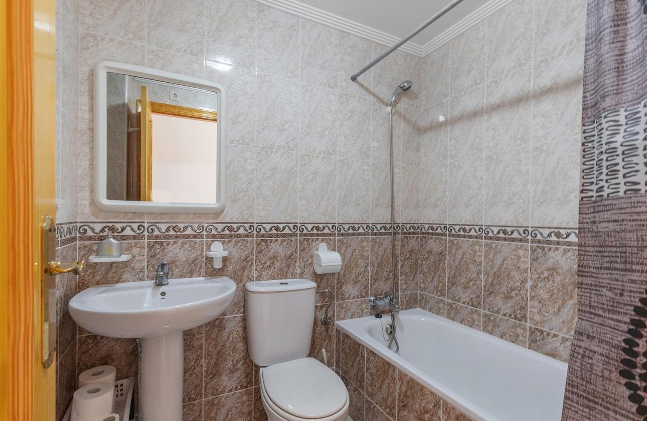 Resale - Apartment / flat - Torrevieja - Cabo cervera
