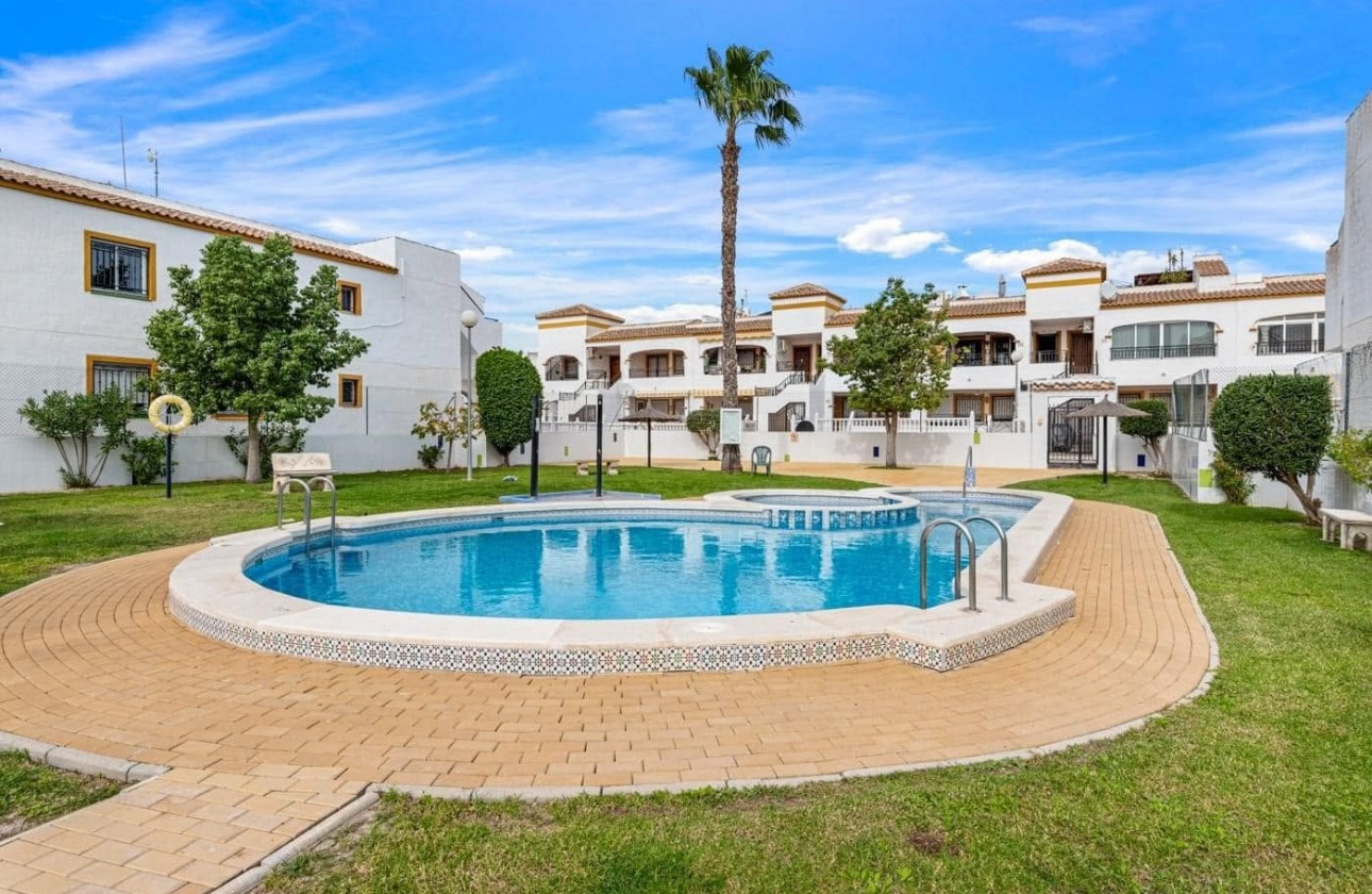 Revente - Appartement - Orihuela - Entre Naranjos Vistabella