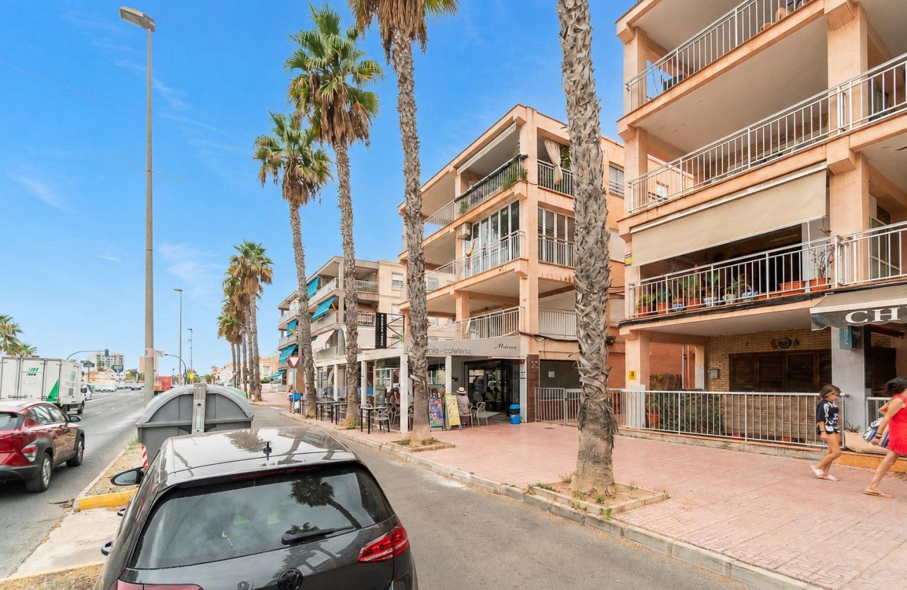 Reventa - Apartamento / piso - Torrevieja - Playa de los Naufragos