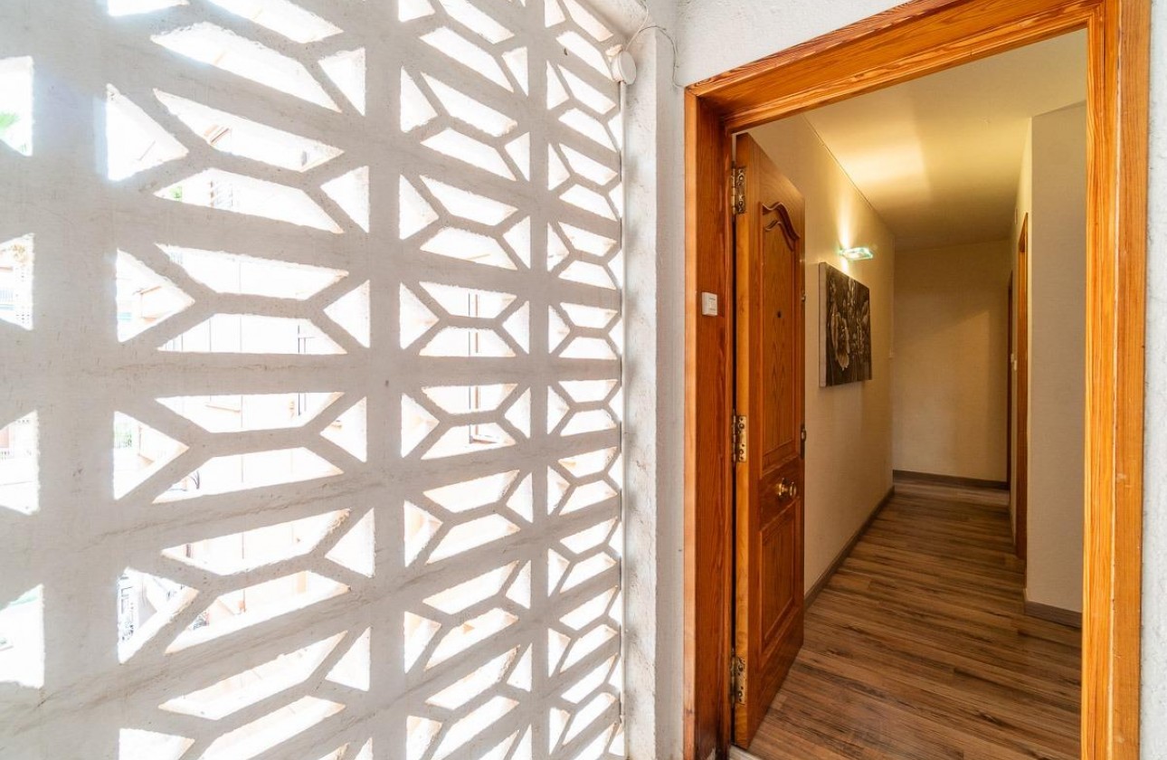 Reventa - Apartamento / piso - Torrevieja - Playa de los Naufragos