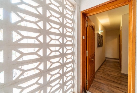 Reventa - Apartamento / piso - Torrevieja - Playa de los Naufragos