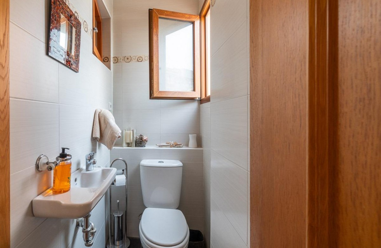 Reventa - Apartamento / piso - Torrevieja - Playa de los Naufragos
