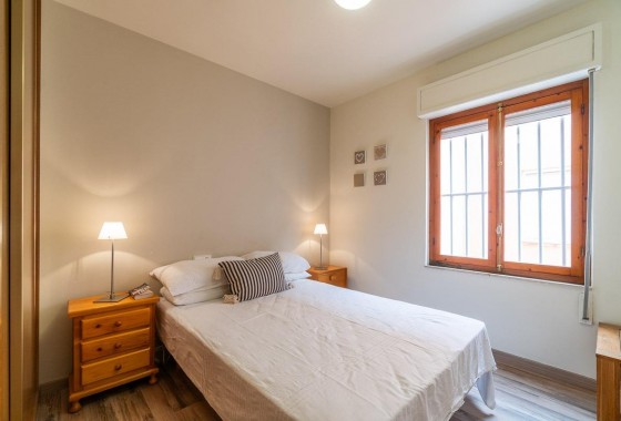 Reventa - Apartamento / piso - Torrevieja - Playa de los Naufragos