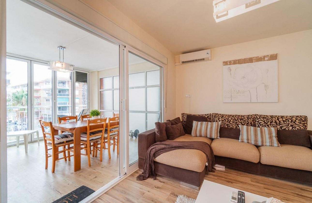 Reventa - Apartamento / piso - Torrevieja - Playa de los Naufragos