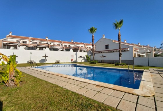 Resale - Villa - San Miguel de Salinas