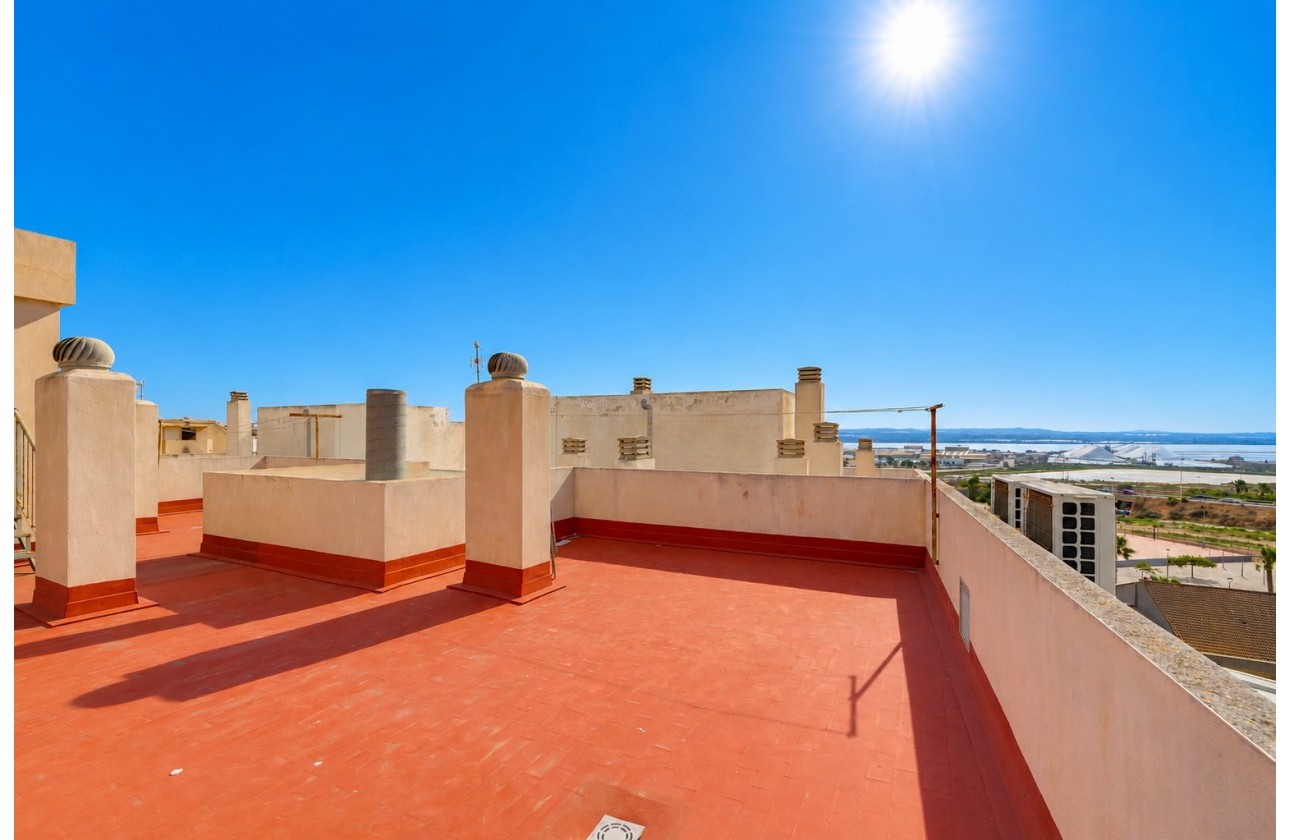 Resale - Apartment / flat - Torrevieja - Playa del Acequión