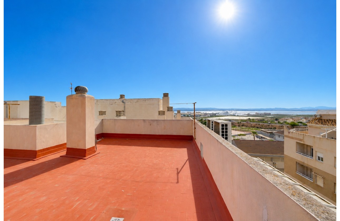 Resale - Apartment / flat - Torrevieja - Playa del Acequión