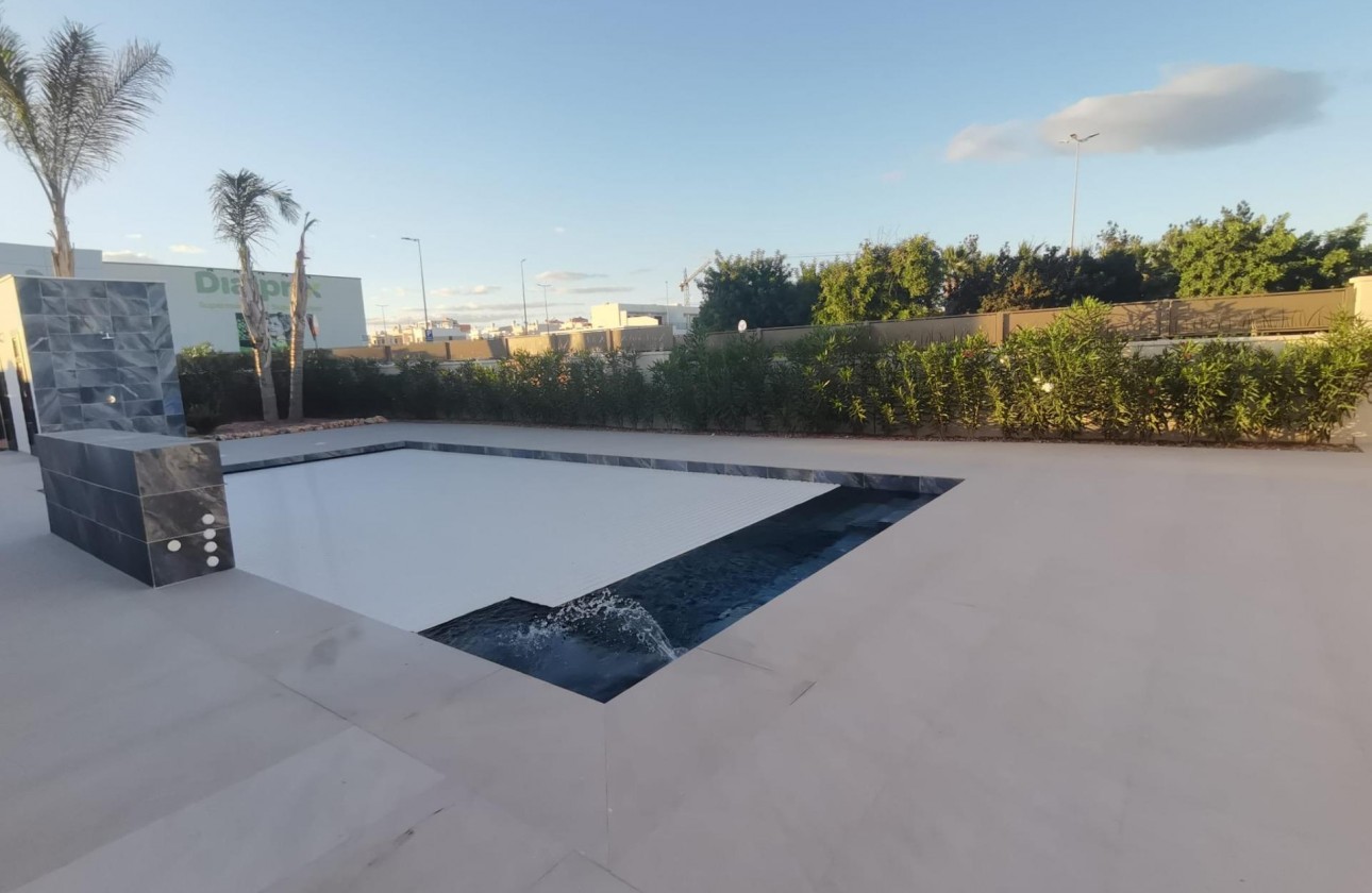 Nouvelle construction - Villa - Los Montesinos - La herrada
