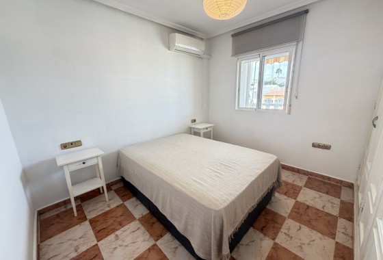 Resale - Apartment / flat - Villamartin