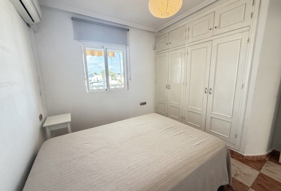 Resale - Apartment / flat - Villamartin