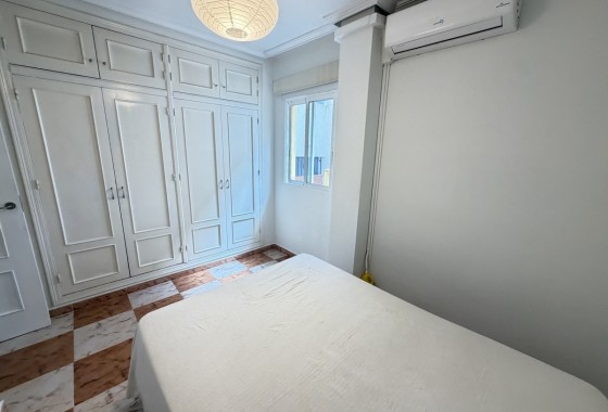 Resale - Apartment / flat - Villamartin
