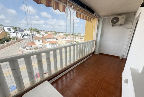 Resale - Apartment / flat - Villamartin