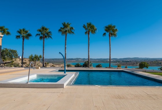 Resale - Villa - Torremendo