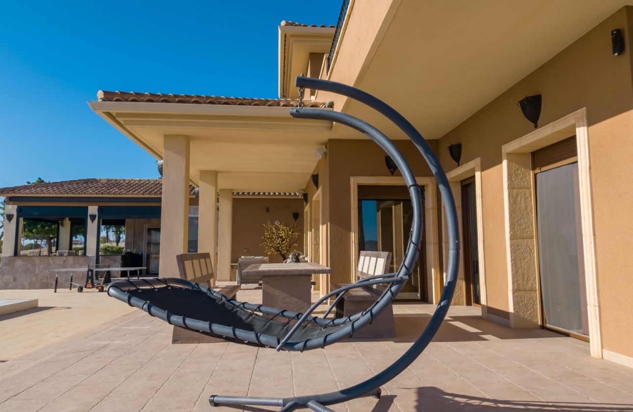 Resale - Villa - Torremendo