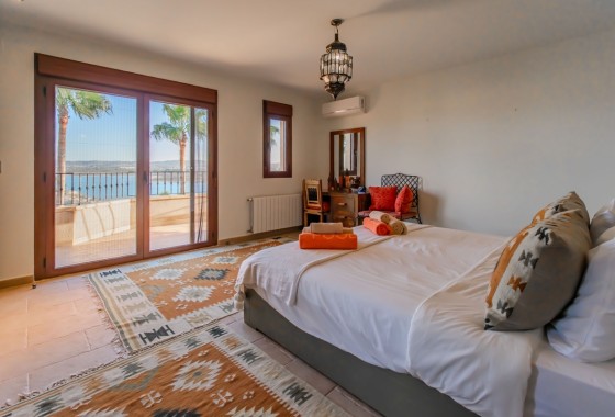 Resale - Villa - Torremendo