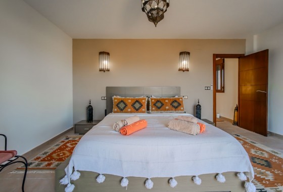 Resale - Villa - Torremendo