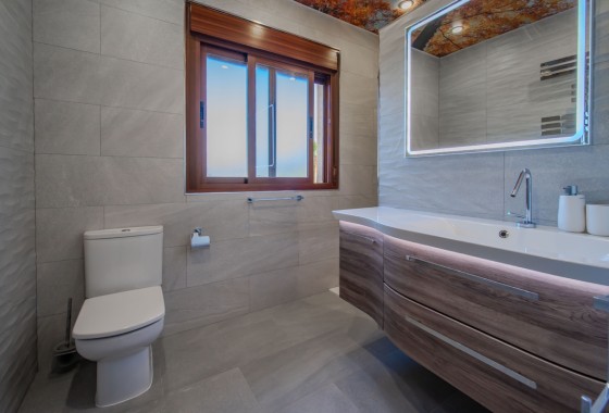 Resale - Villa - Torremendo