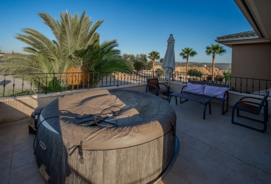 Resale - Villa - Torremendo