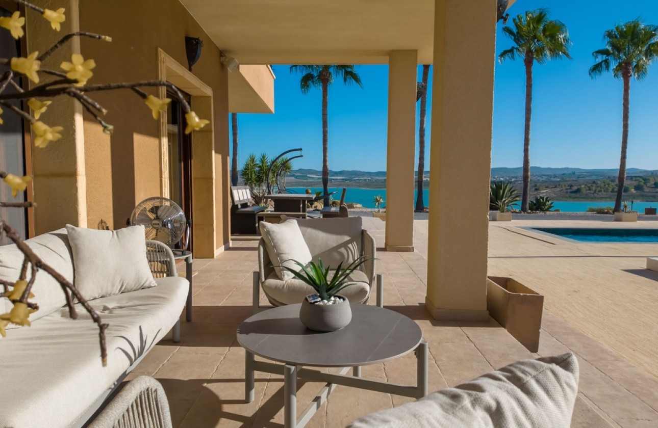 Resale - Villa - Torremendo