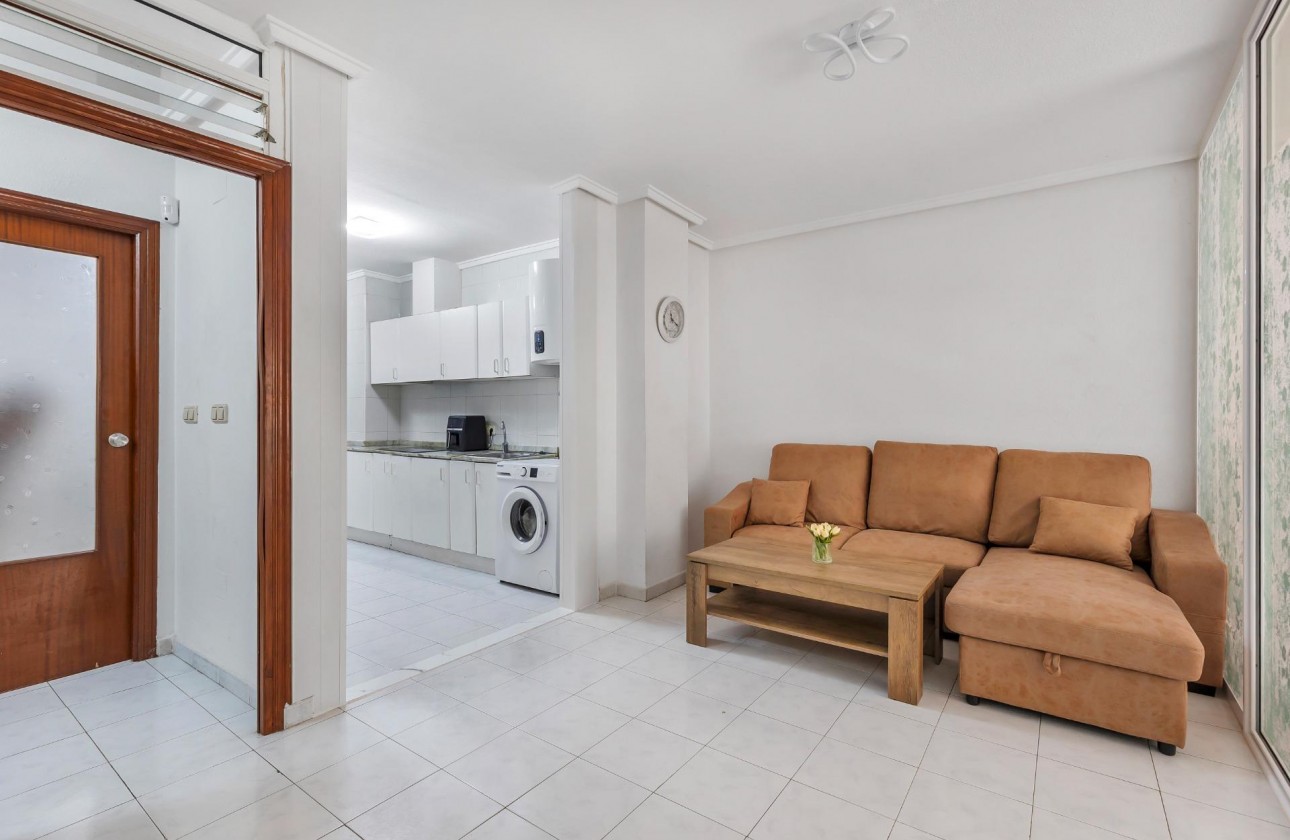 Reventa - Apartamento / piso - Torrevieja - Centro