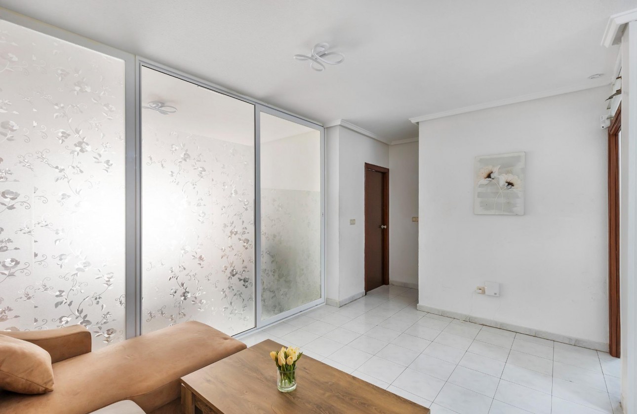 Reventa - Apartamento / piso - Torrevieja - Centro