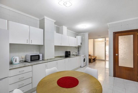 Reventa - Apartamento / piso - Torrevieja - Centro