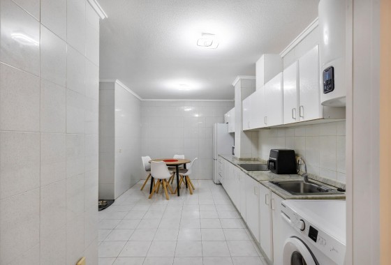 Reventa - Apartamento / piso - Torrevieja - Centro