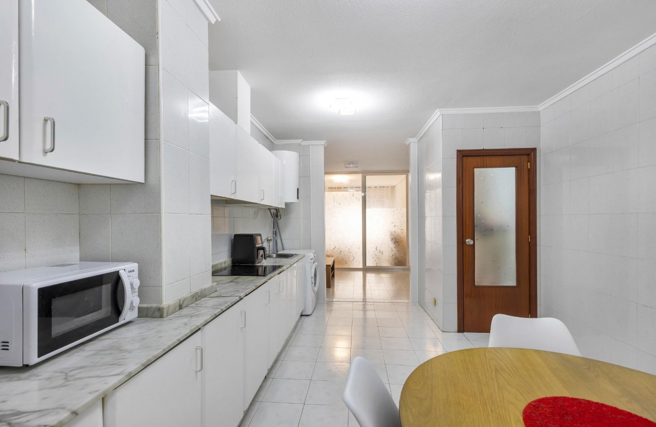 Reventa - Apartamento / piso - Torrevieja - Centro
