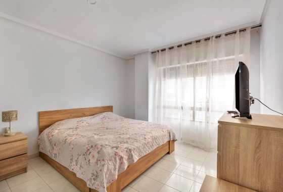 Reventa - Apartamento / piso - Torrevieja - Centro