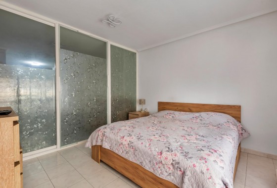 Reventa - Apartamento / piso - Torrevieja - Centro