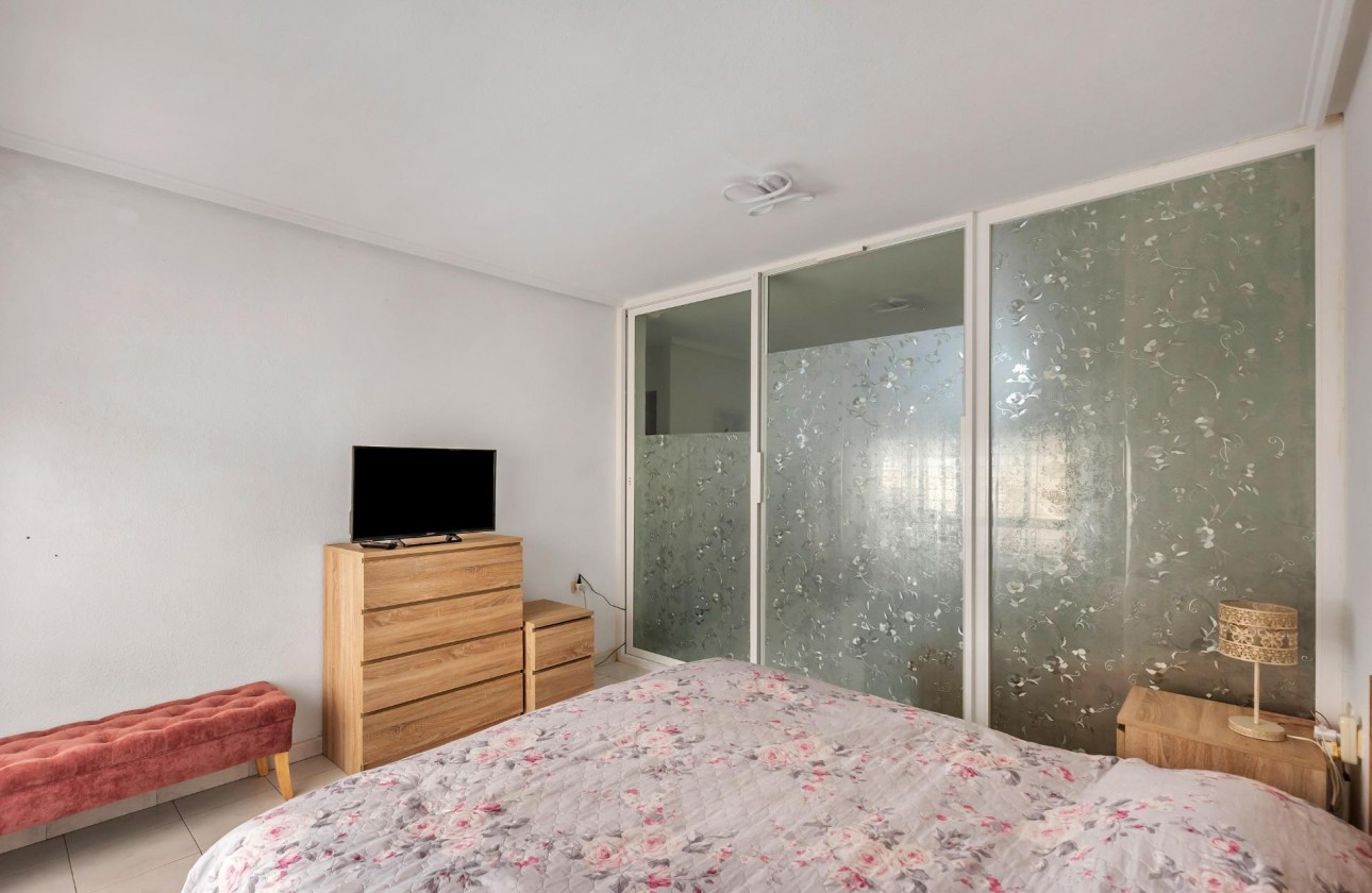 Reventa - Apartamento / piso - Torrevieja - Centro