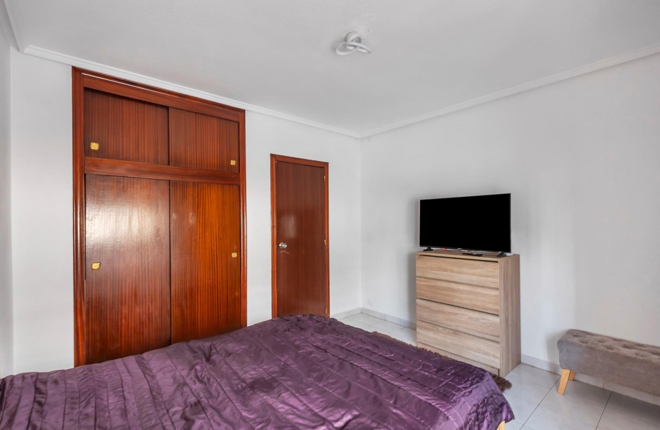 Reventa - Apartamento / piso - Torrevieja - Centro