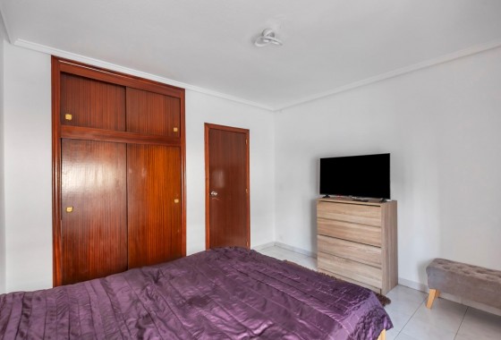 Reventa - Apartamento / piso - Torrevieja - Centro