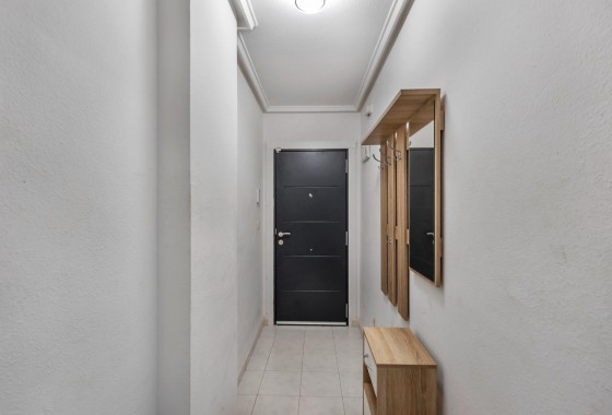 Reventa - Apartamento / piso - Torrevieja - Centro