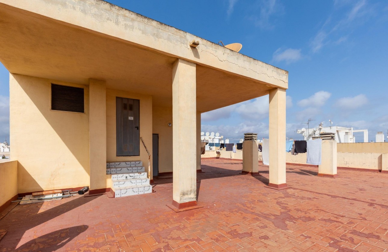 Reventa - Apartamento / piso - Torrevieja - Centro