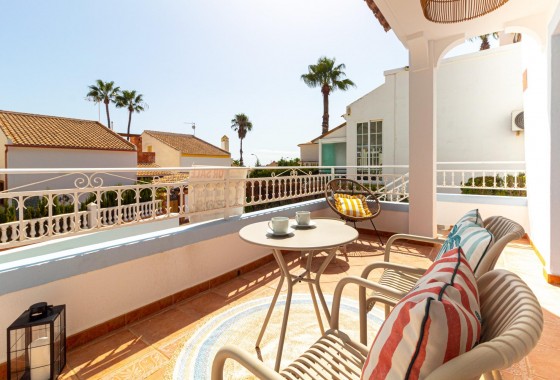 Revente - Villa - Orihuela Costa - Villamartin