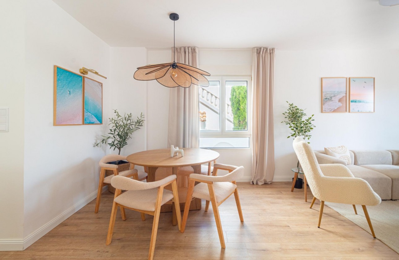 Revente - Villa - Orihuela Costa - Villamartin