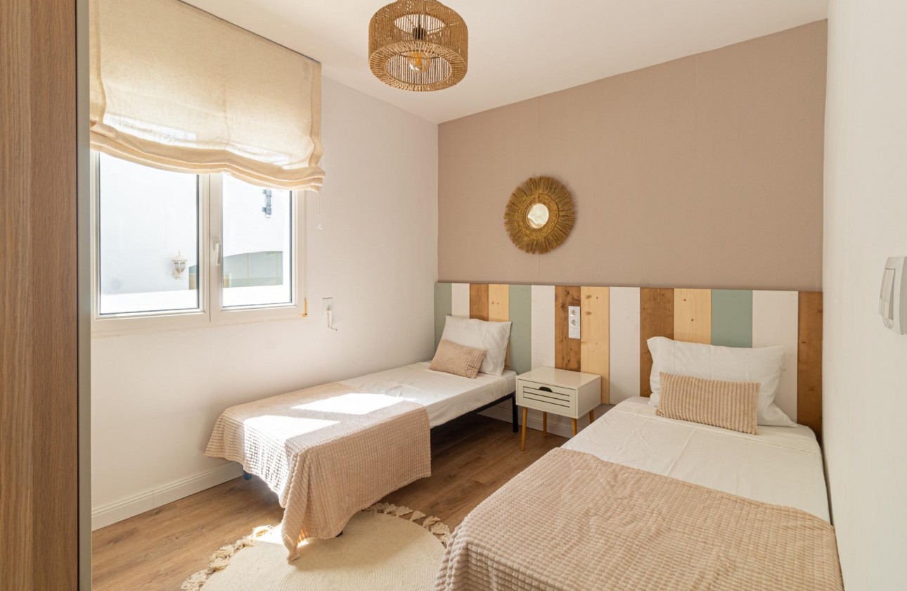Revente - Villa - Orihuela Costa - Villamartin