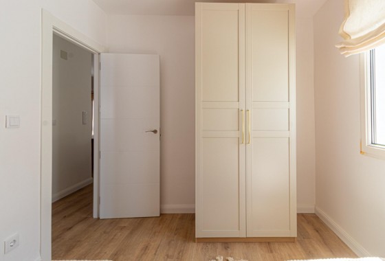 Revente - Villa - Orihuela Costa - Villamartin