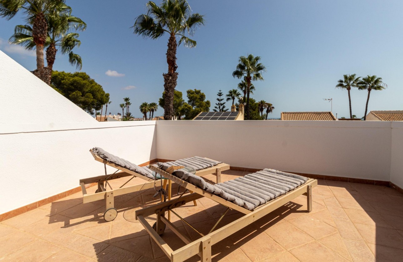 Revente - Villa - Orihuela Costa - Villamartin