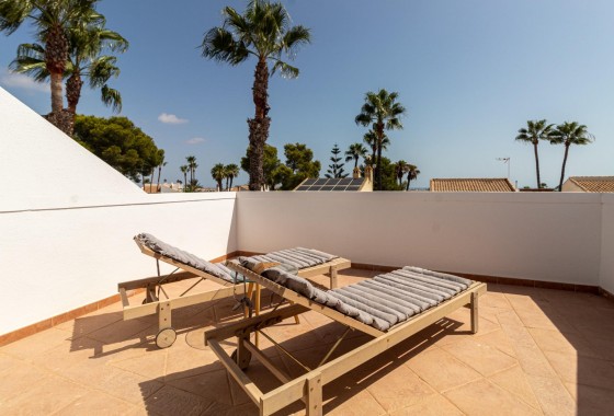 Revente - Villa - Orihuela Costa - Villamartin